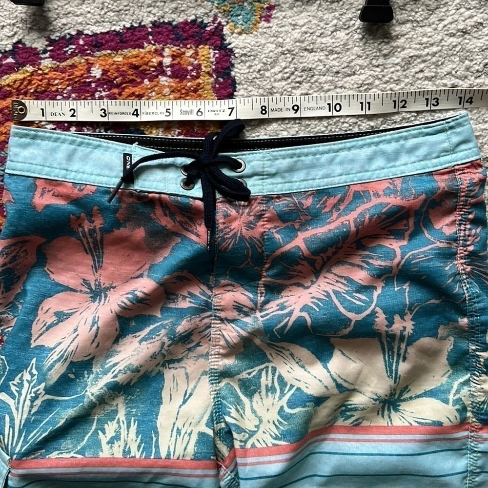 O'Neill Classic Amigo Board Shorts waist 28